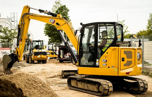 excavator, heavy equipment, construction, construction site, urban, city, usa, excavator, excavator, excavator, excavator, excavator, heavy equipment, heavy equipment, heavy equipment, heavy equipment, construction. Choosing the best markets for an equipment rental business means separating three goals