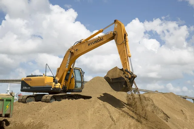 excavation, power shovel, excavator, sand, digger, construction site, excavation, excavation, excavator, excavator, excavator, excavator, digger, digger, digger, digger, digger, construction site, construction site. Equipment Rental Local SEO: A Yard Fix-It Checklist