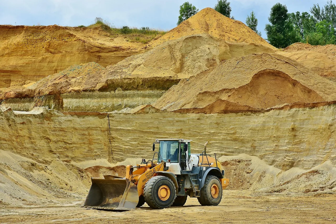 open pit mining, sand, raw materials, degradation, sand pit, truck, excavator, transport, excavator bucket, sandberg, pit, raw materials, truck, truck, excavator, excavator, excavator, excavator, excavator, pit. Equipment Rental Winterization Checklist for Prairie Yards